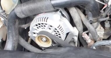 Symptoms of a Bad Alternator